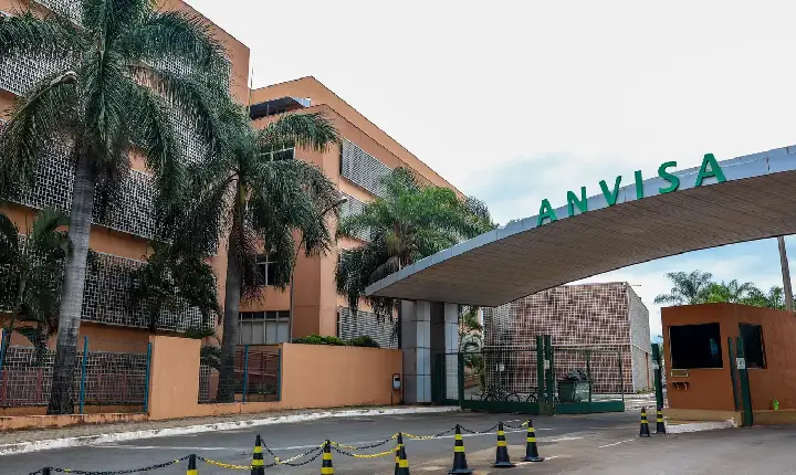 Anvisa alerta risco de deficiência de B6 com uso de carbidopa/levodopa