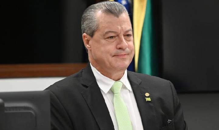 Comissão aprova proposta que dispensa autorização de idoso para denúncia de agressão física