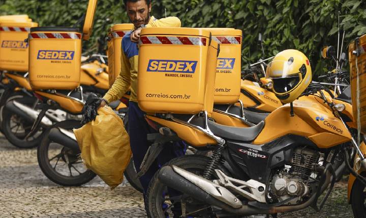 Correios: Plano de Demissão Voluntária tem adesão de 30% da meta