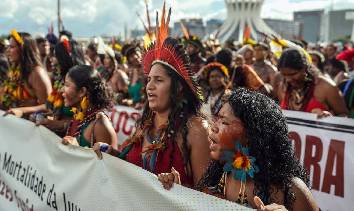 Em carta, indígenas veem avanços, mas cobram demarcações e proteção