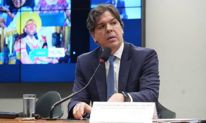 Ministro das Comunicações quer fortalecer infraestrutura e ampliar inclusão digital no país