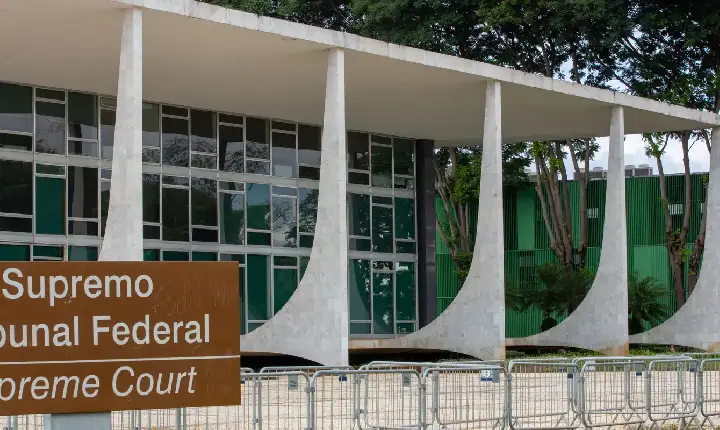 STF: Gilmar Mendes sugere adiar sessão sobre conduta de Moraes