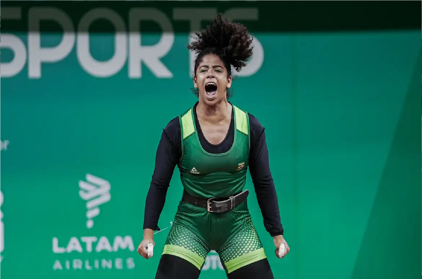 Brasil carimba 1 vaga no levantamento de peso e 2 no taekwondo