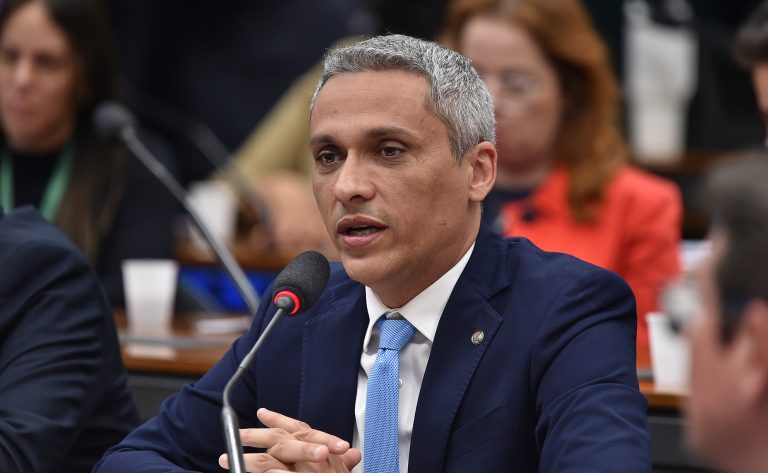 Comissão aprova certidão digital como comprovante do serviço militar obrigatório